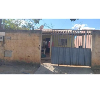 Imóvel 1976100 ['8444409158934'] - ['RUA 35,N. SN  LT 55 A, SETOR LESTE - CEP: 73700-000, PADRE BERNARDO - GOIAS'] ['St. Leste'] - ['Padre Bernardo']/['GO'] - 1