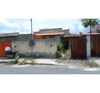 Imóvel 1658167 ['8444404300686'] - ['RUA SDO01 ATUAL RUA ALEMANHA,N. 292  CASAA GEMINADA LT17, VERTENTE - CEP: 62880-000, HORIZONTE - CEARA'] ['Vertente'] - ['Horizonte']/['CE'] - 1
